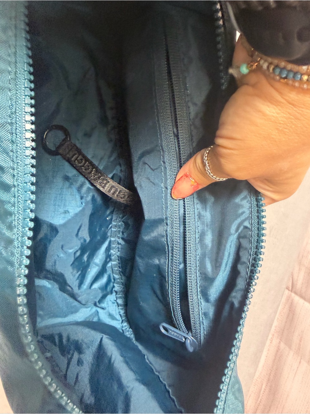 BAGGU Teal Green Nylon Messenger Bag with Logo Strap - Picture 9 of 10